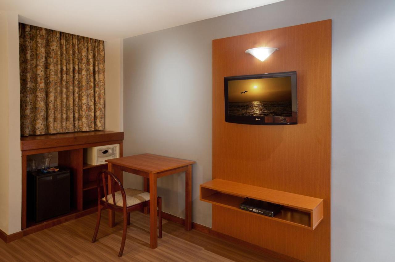 Hotel Moncloa Sao Paulo Bagian luar foto